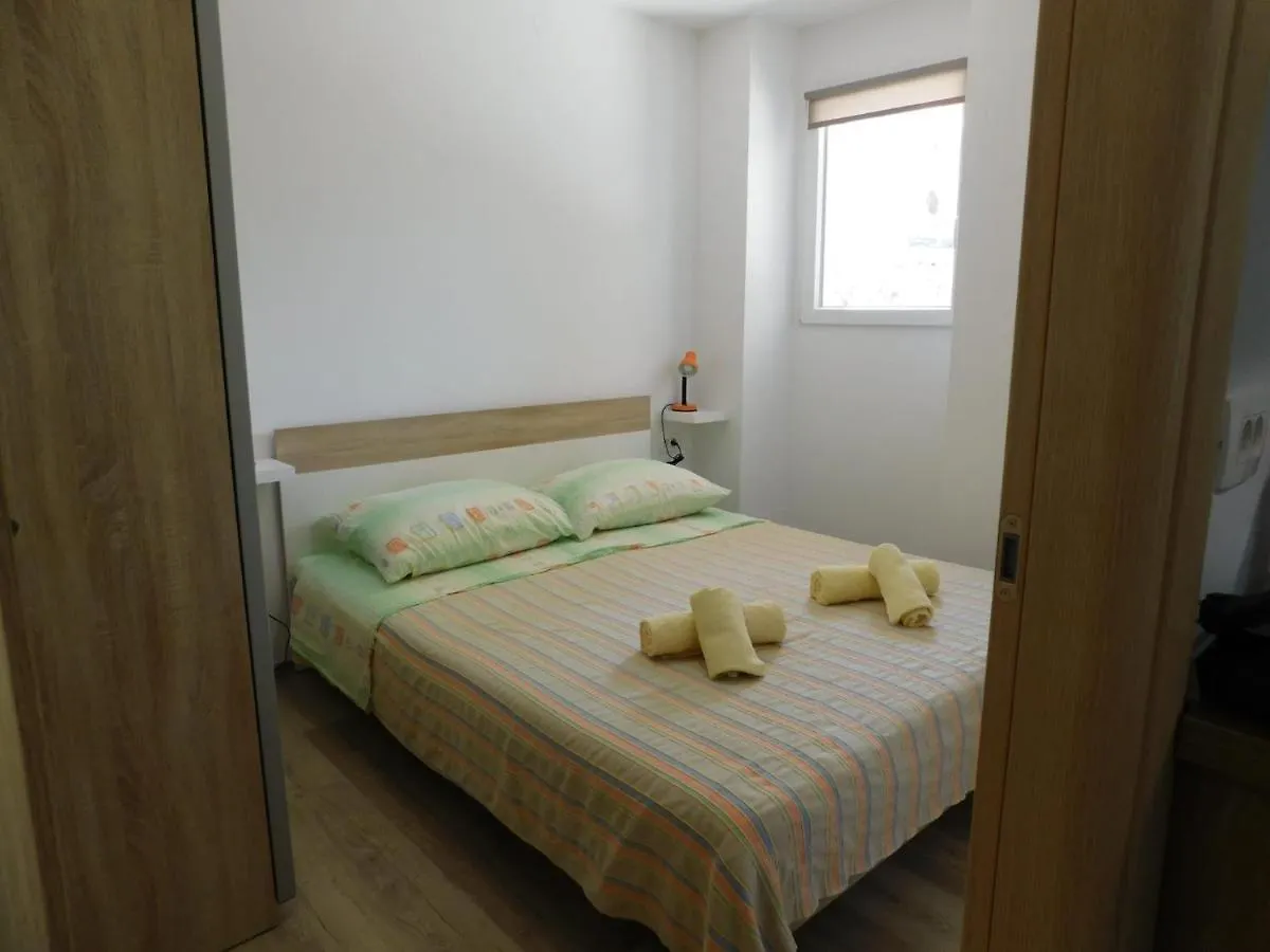 Studio Apartment Marinella Cres